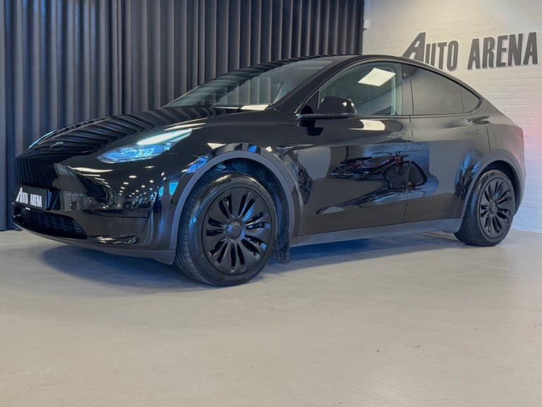 Tesla Model Y RWD
