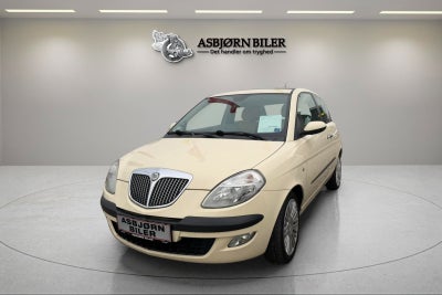 Lancia Ypsilon 1,4 16V 3d