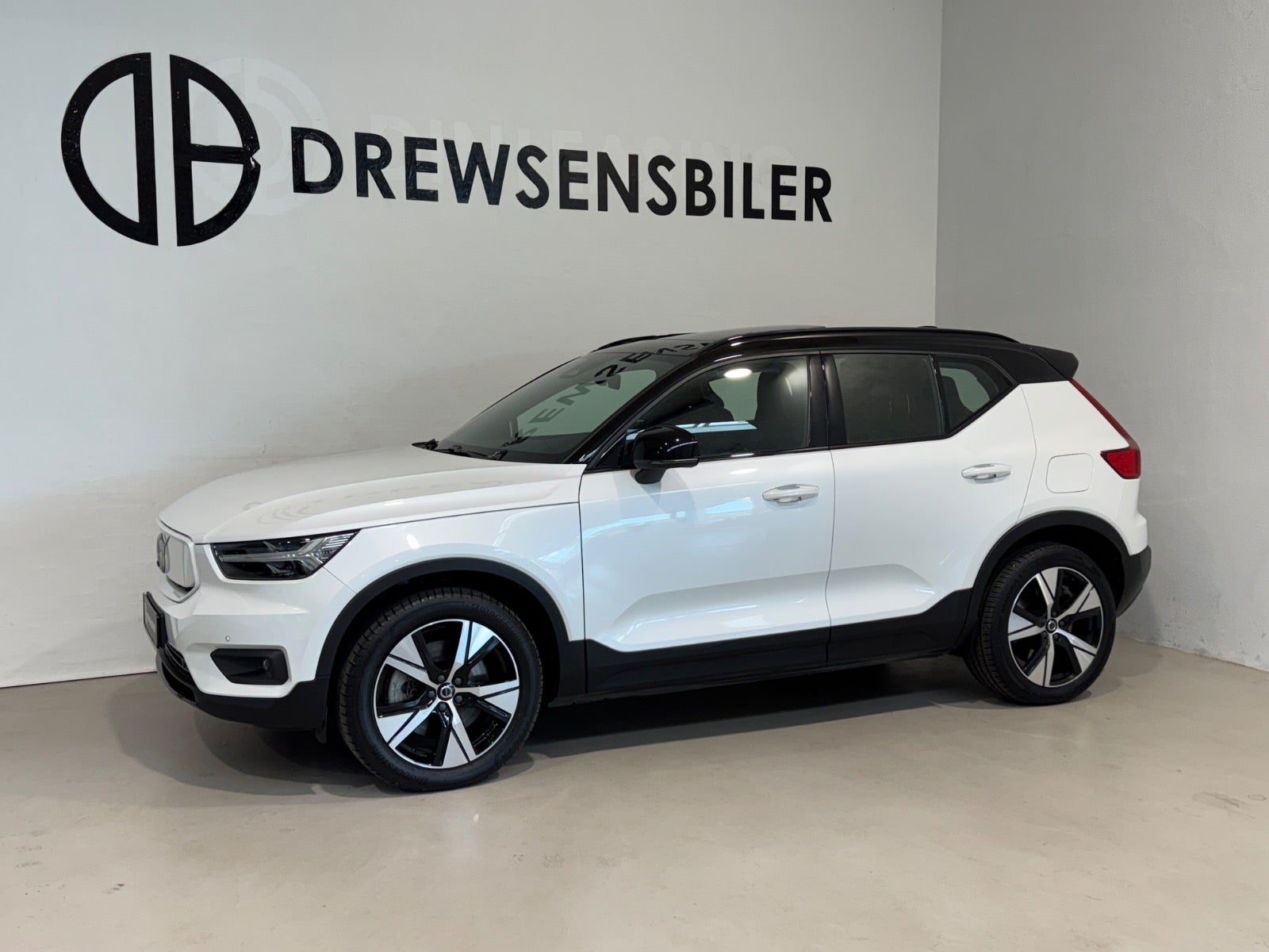Volvo XC40 P8 ReCharge Twin R-Design A