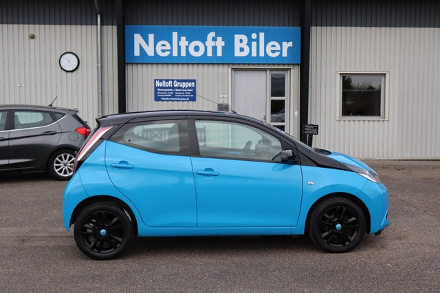 Toyota Aygo 1,0 VVT-i x-clusiv