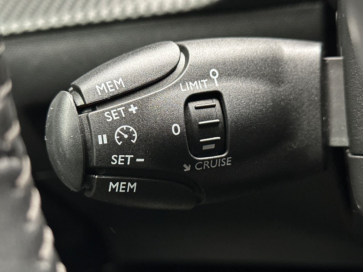 Peugeot e-2008 Allure billede 15