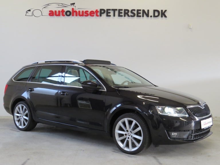 Skoda Octavia TDi 150 Elegance Combi DSG