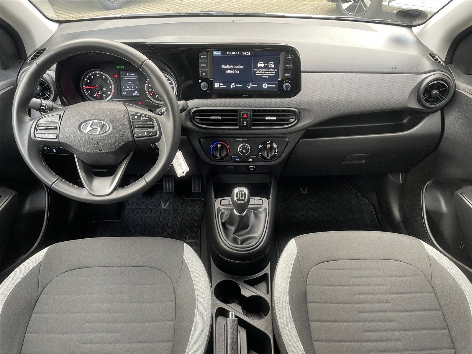 Hyundai i10 2022