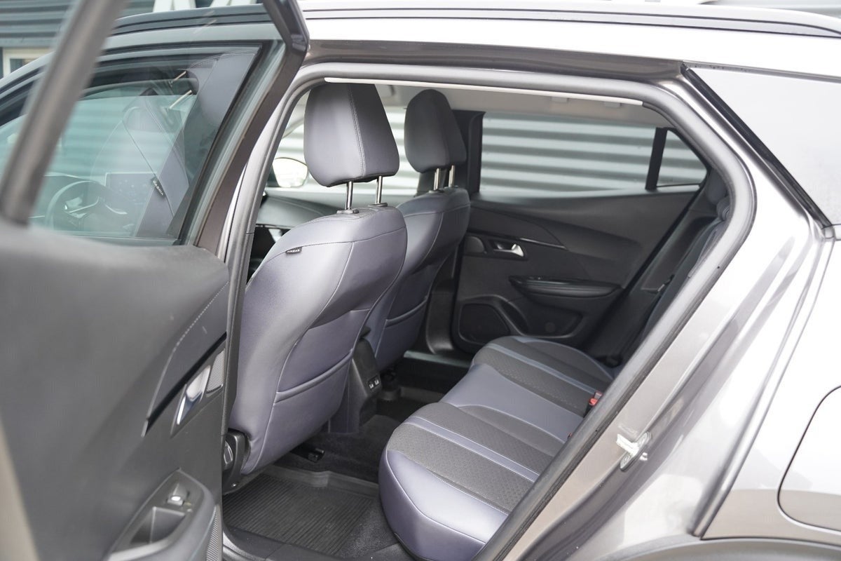 Billede af Peugeot 2008 1,5 BlueHDi 100 Allure Pack