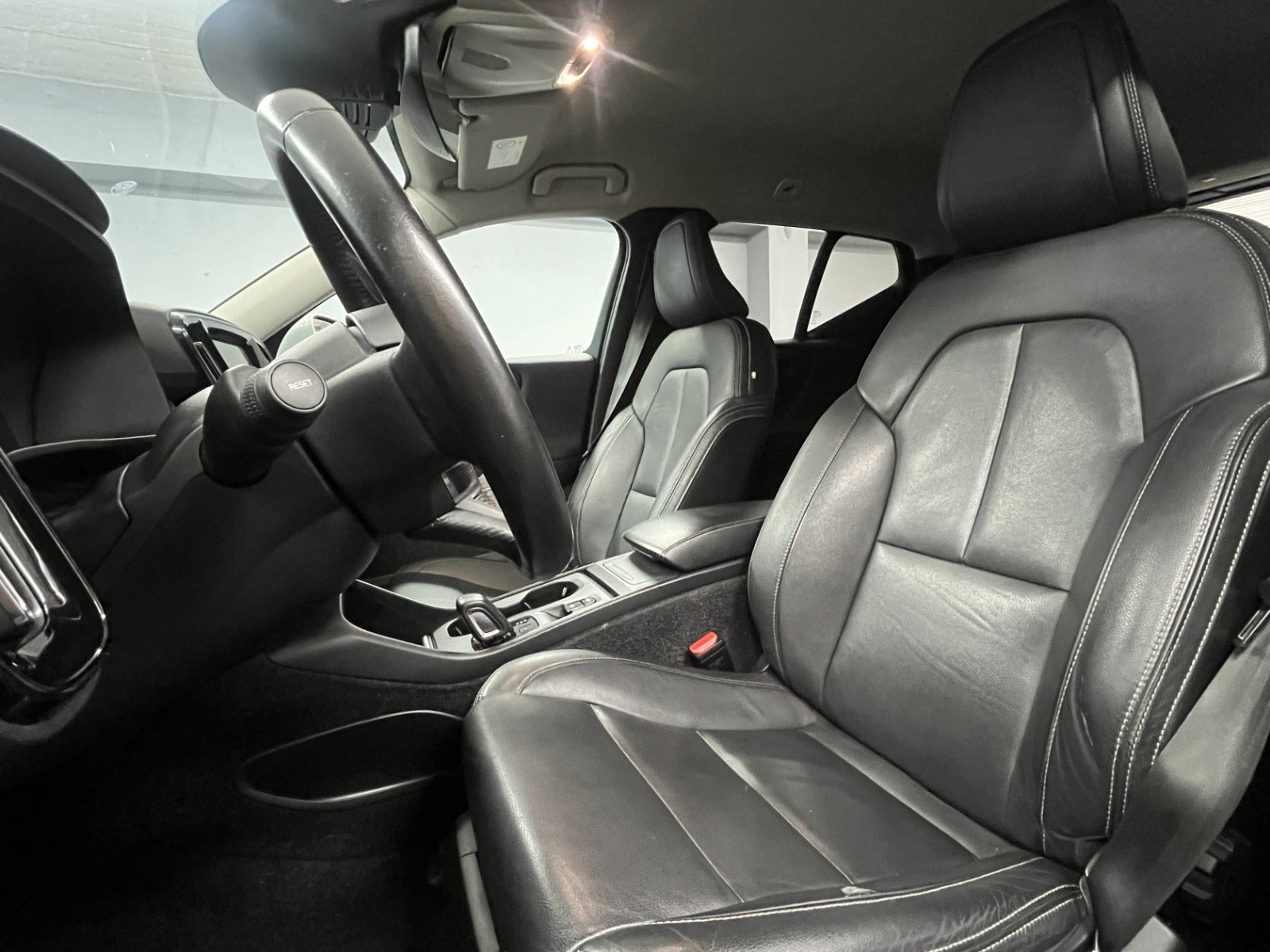 Billede af Volvo XC40 2,0 D3 150 Momentum aut.