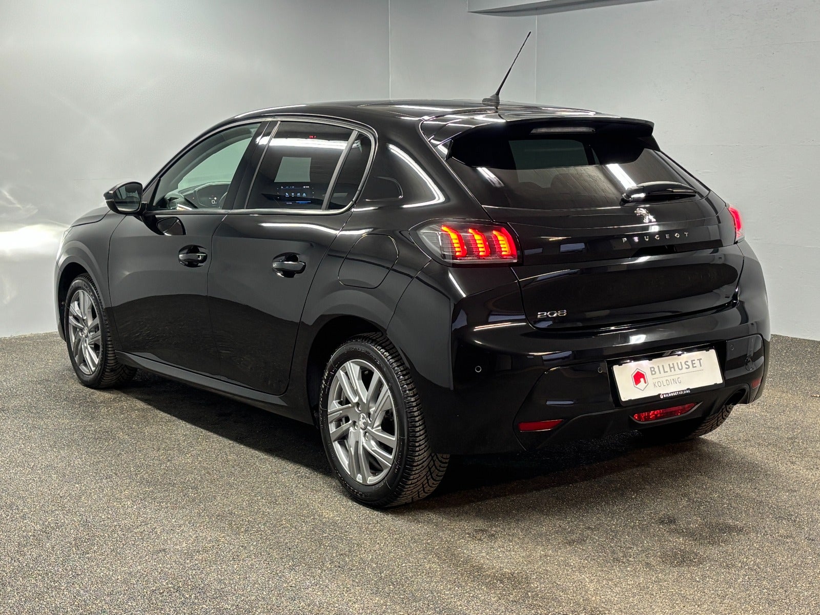 Billede af Peugeot 208 1,5 BlueHDi 100 Allure Sky