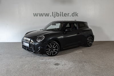 MINI Cooper E  JCW Trim XL 3d