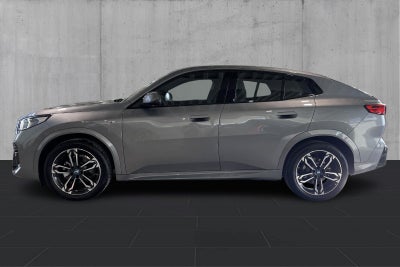 BMW iX2 eDrive20 M-Sport BMW iX2 eDrive20 M-Sport - 1