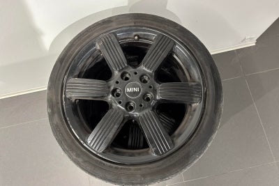 MINI Cooper Essential aut.