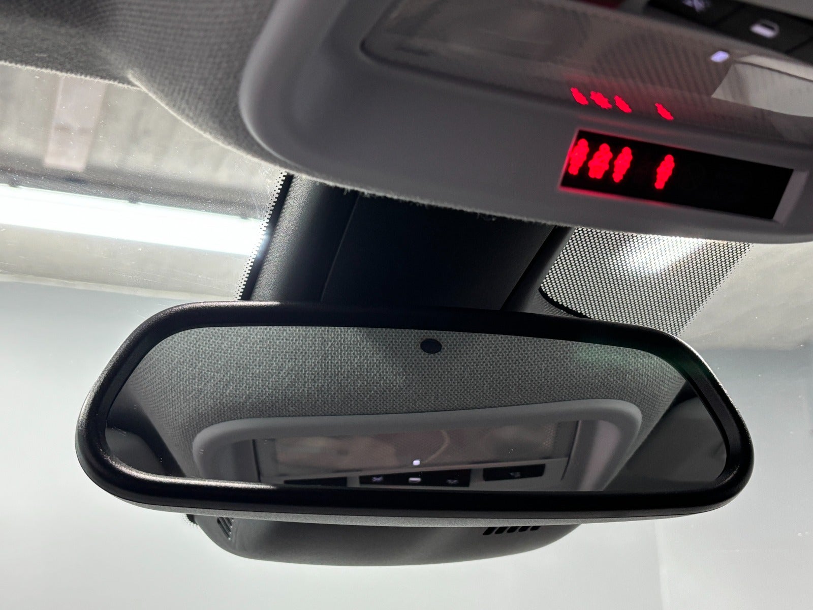 Billede af Opel Crossland 1,2 T 130 Sport aut.