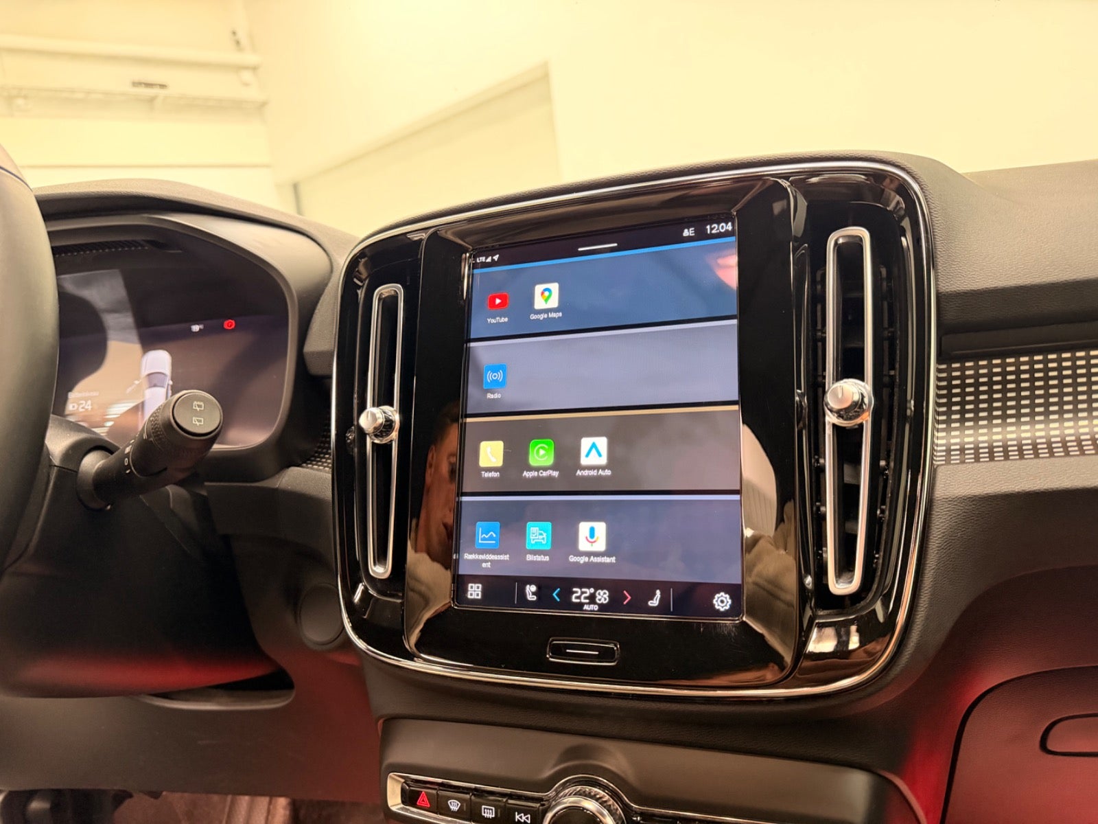 Billede af Volvo XC40  P6 ReCharge Core