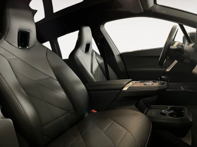 BMW iX xDrive40 Fully Charged