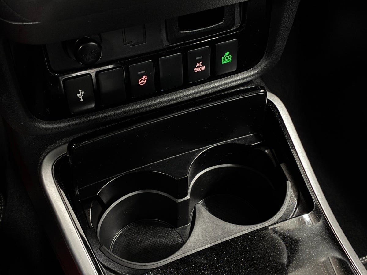 Billede af Mitsubishi Outlander 2,4 PHEV Intense CVT 4WD