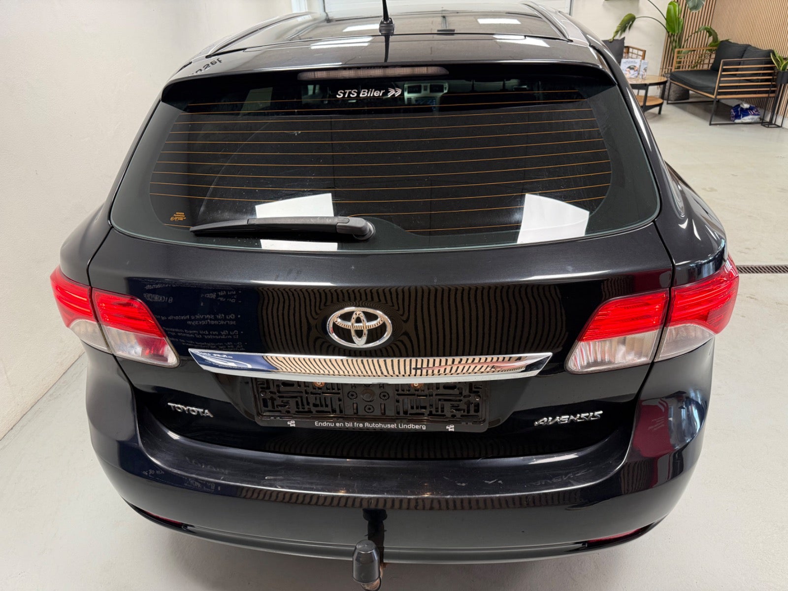 Billede af Toyota Avensis 2,0 D-4D T2 Touch stc.