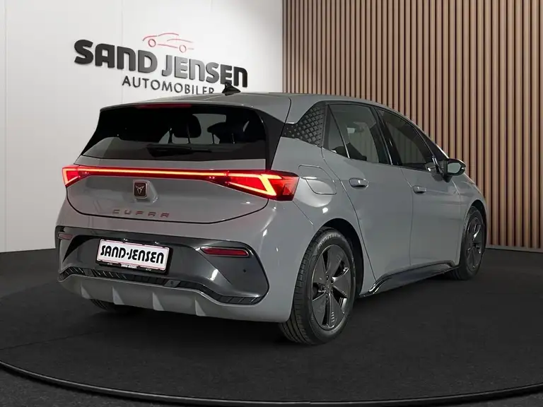 Cupra Born