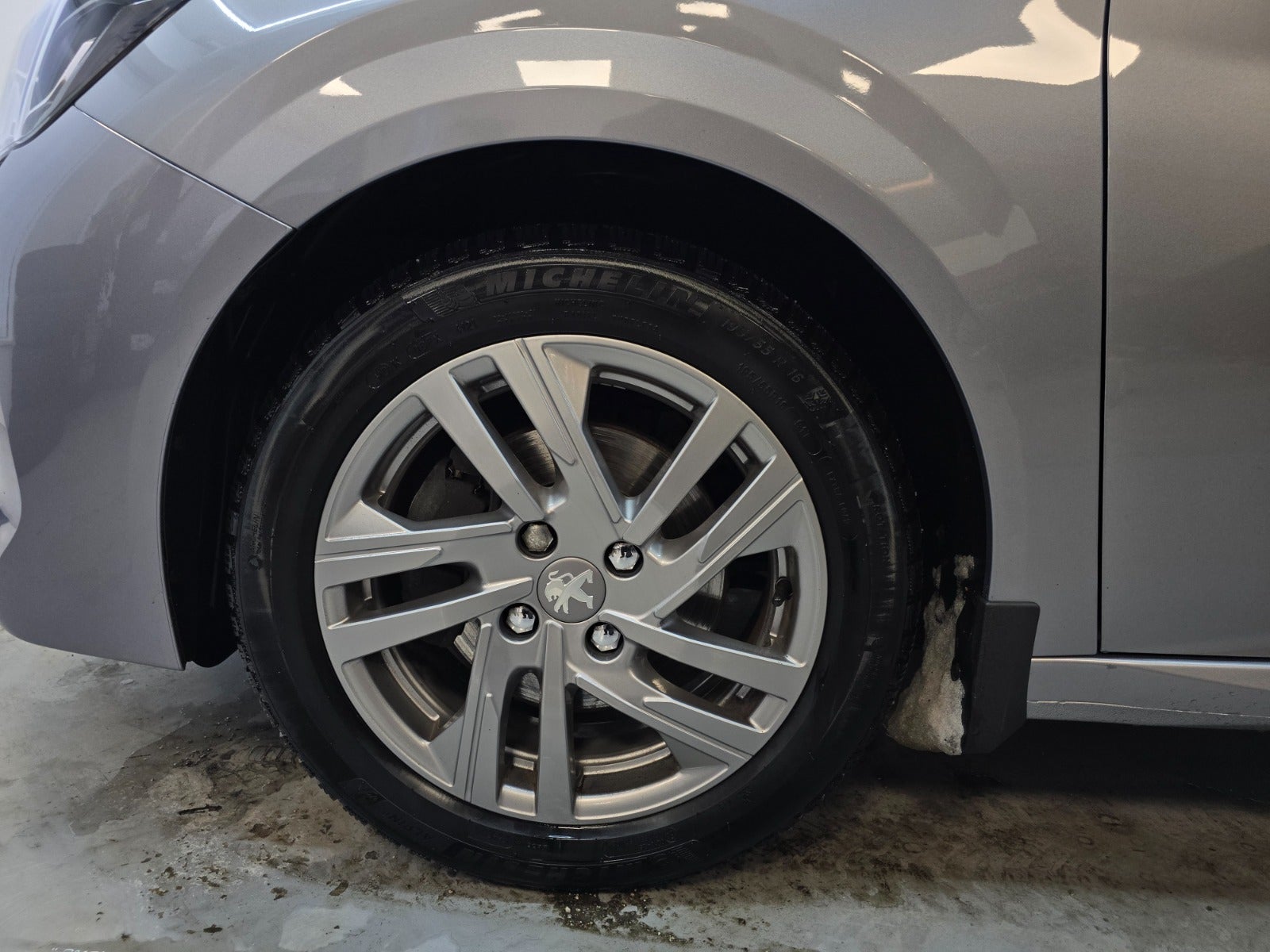 Billede af Peugeot 208 1,2 PureTech 100 Allure EAT8