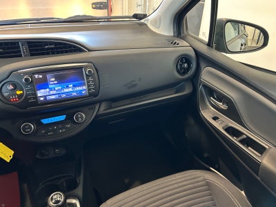Toyota Yaris VVT-i T2