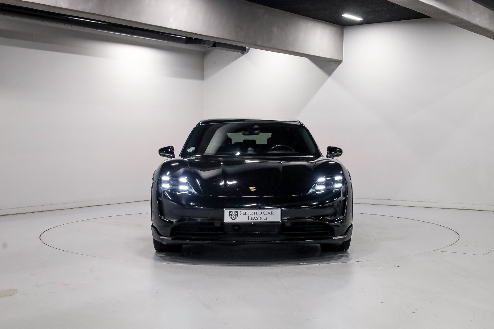 Porsche Taycan 4S Performance+ Cross Turismo