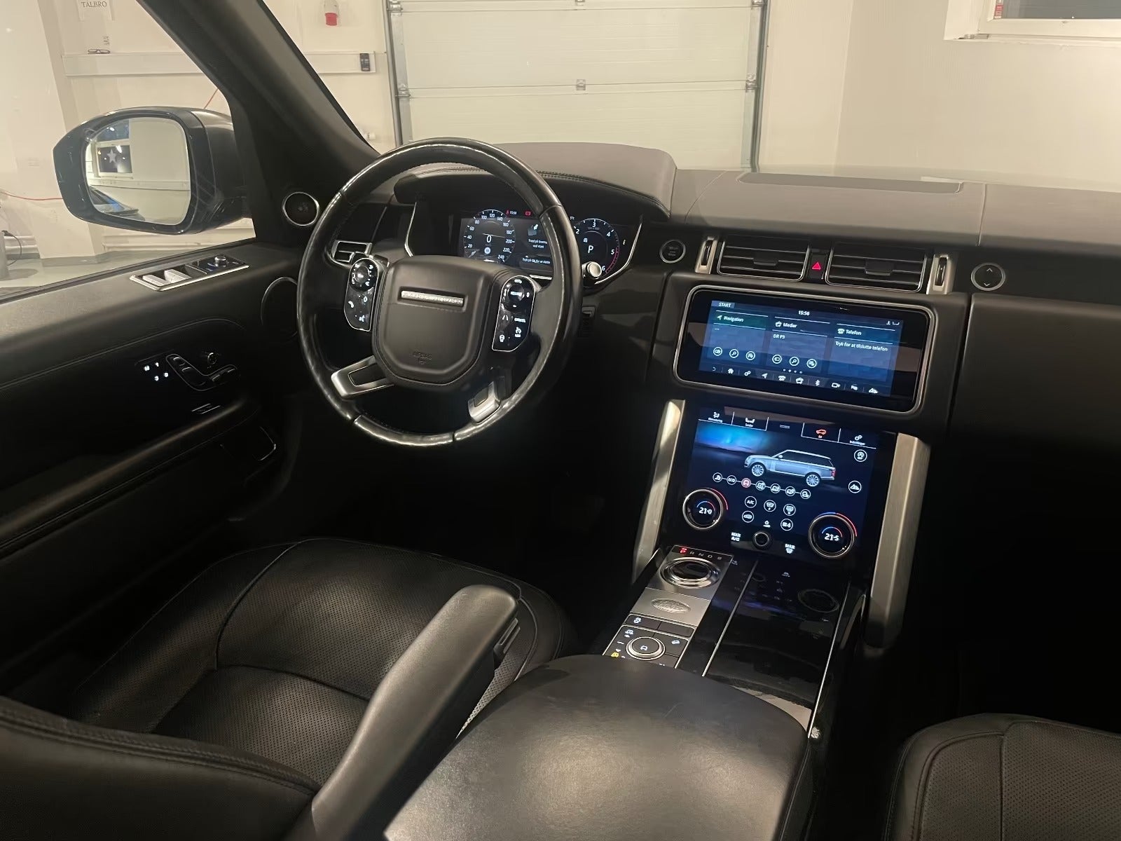 Land Rover – Range Rover