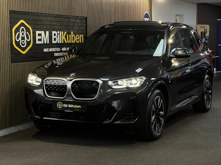 BMW iX3 Charged M-Sport