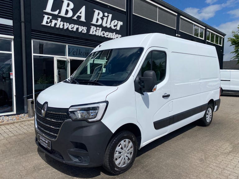 Renault Master IV T33 dCi 150 L2H2 Kassevogn