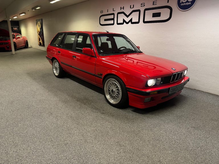 BMW 320i Touring