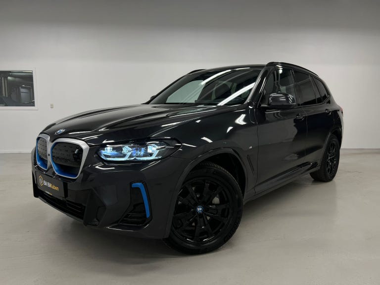 BMW iX3 Charged Plus M-Sport