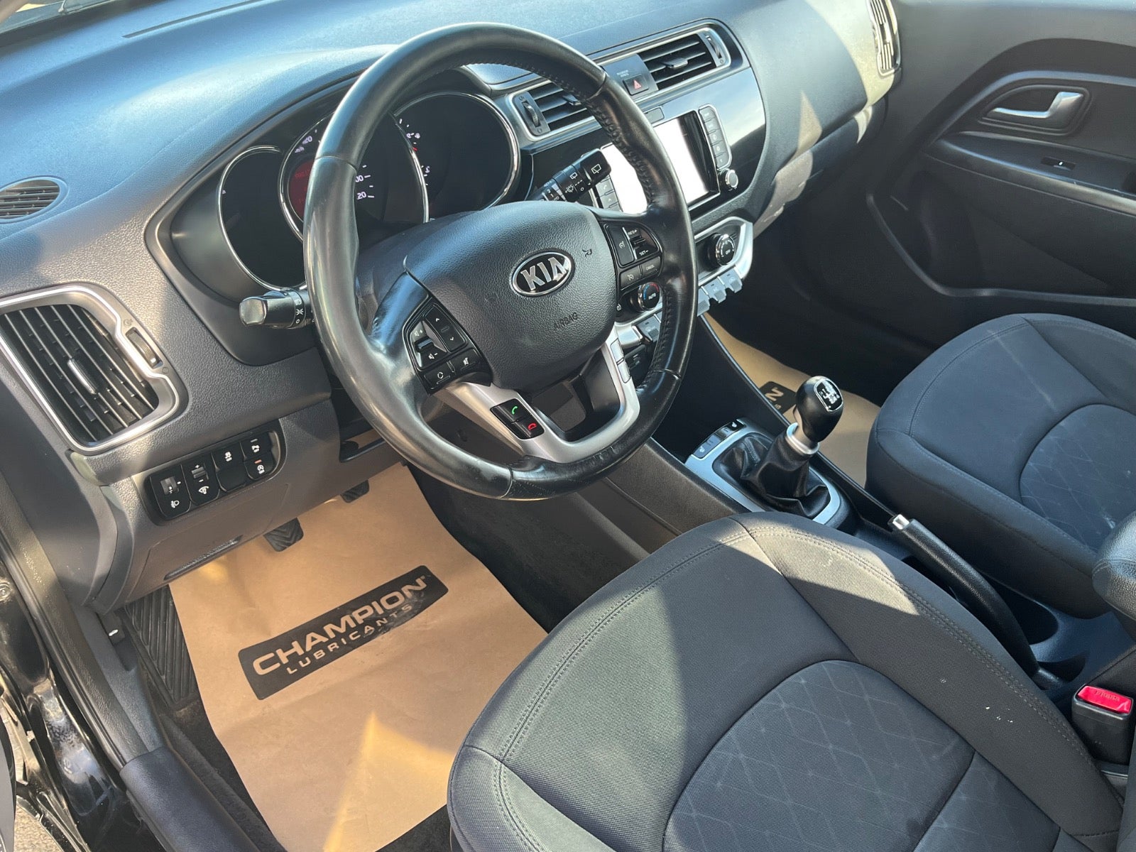 Billede af Kia Rio 1,4 CVVT Attraction+