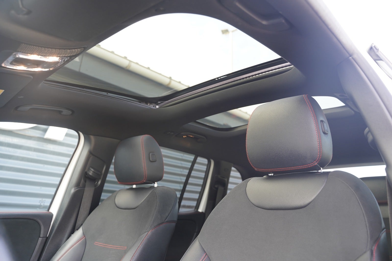 Billede af Mercedes EQB300  AMG Line 4Matic