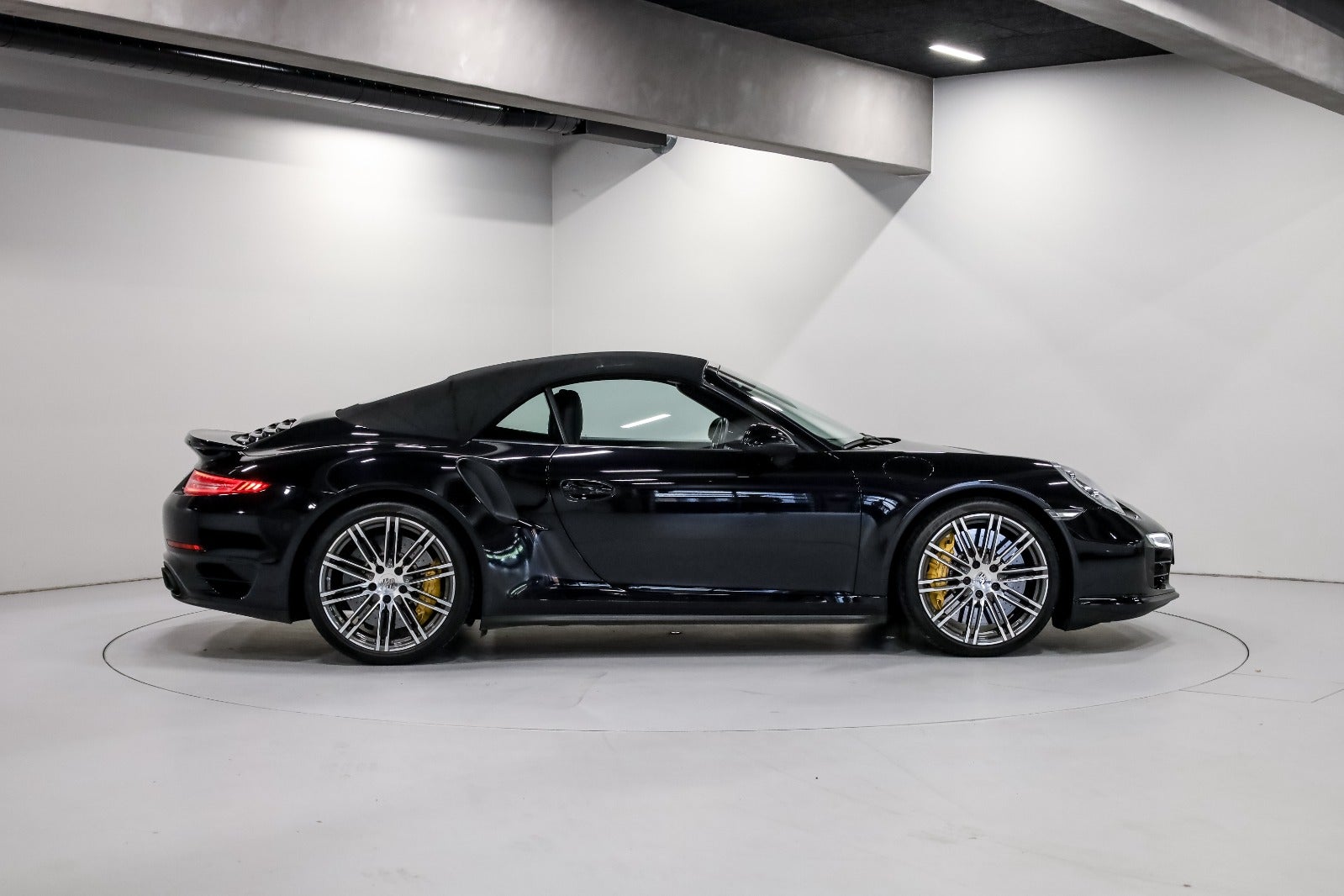 Porsche 911 Turbo S 3,8 Cabriolet PDK