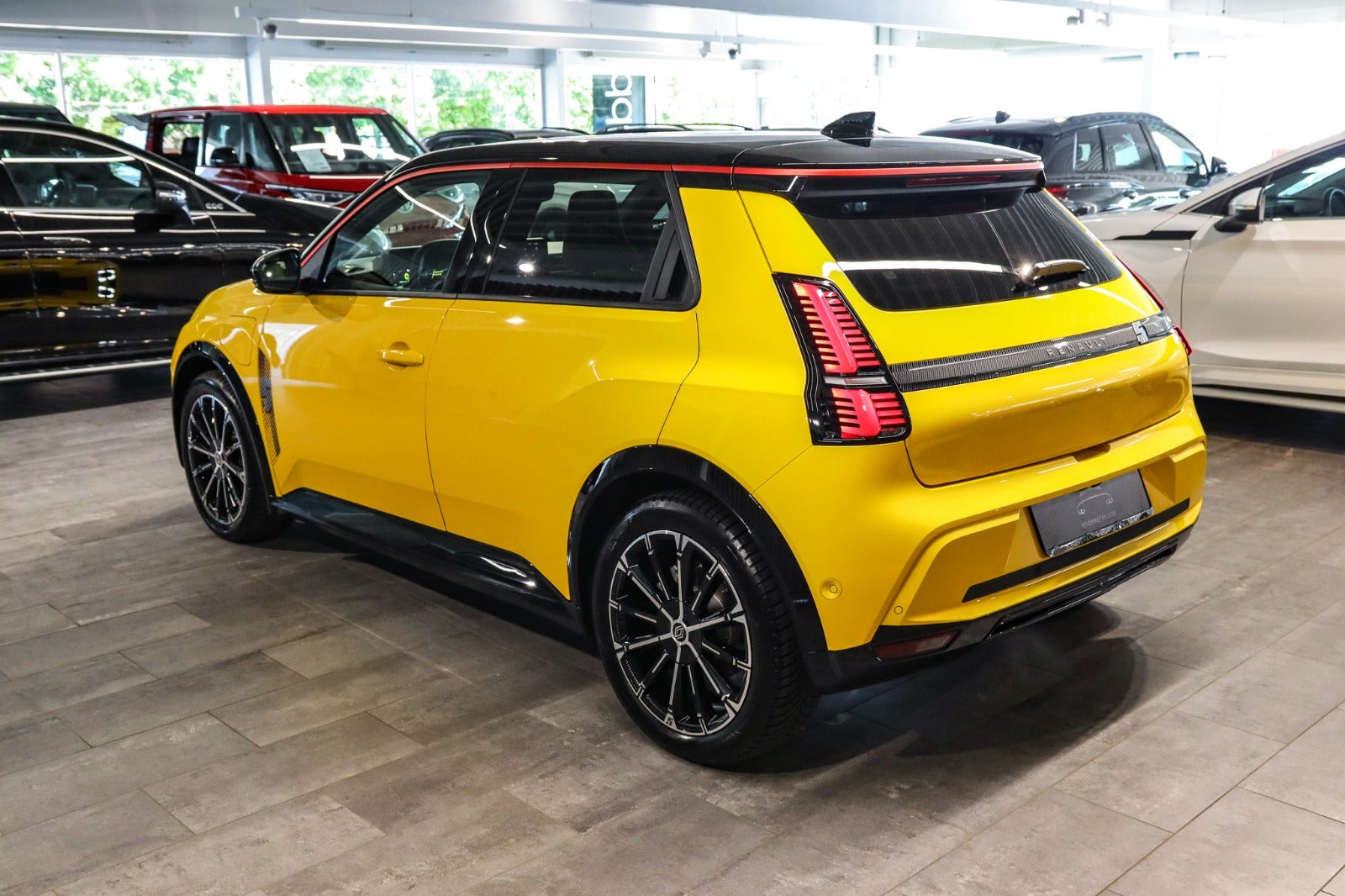 Billede af Renault 5 E-Tech 52 Iconic