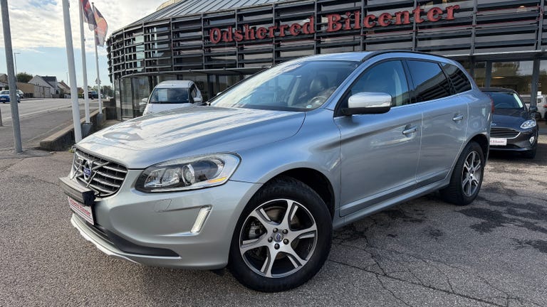 Volvo XC60 D4 181 Momentum aut.