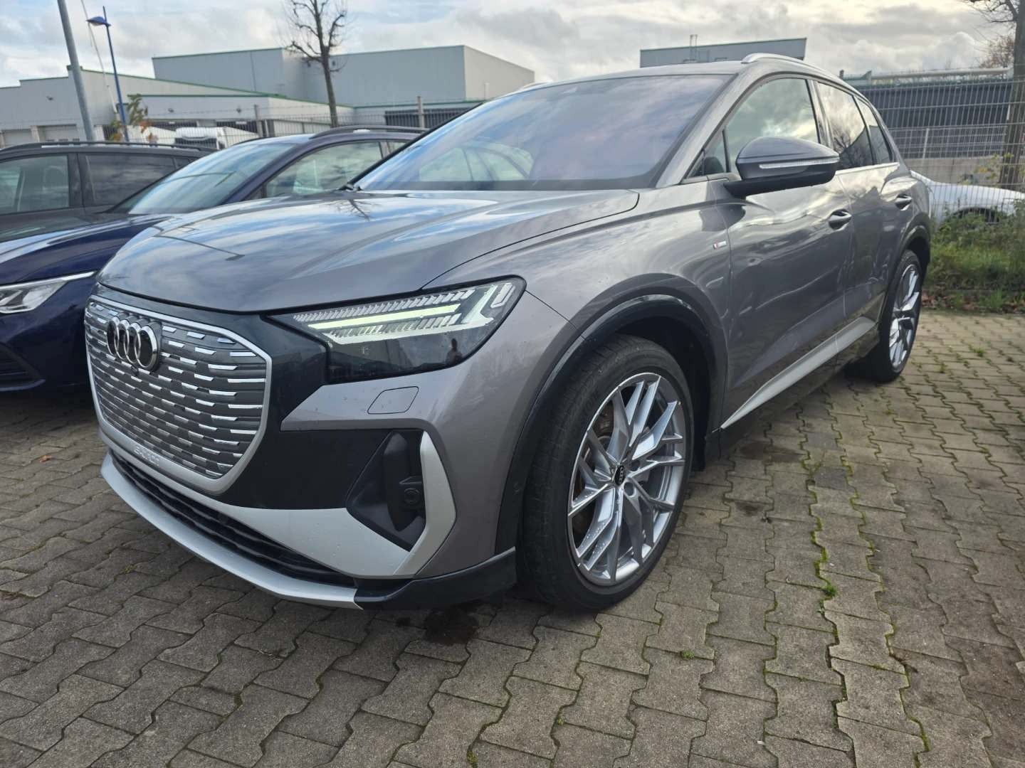 Audi Q4 e-tron S-line quattro