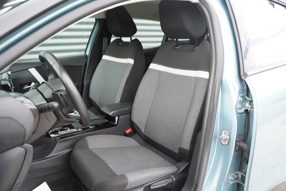 Billede af Citroën C4 1,5 BlueHDi 130 Feel EAT8