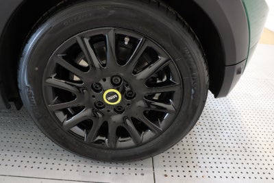 MINI Cooper SE Classic Trim