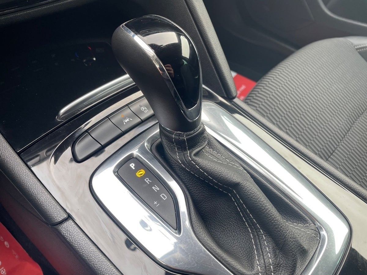 Billede af Opel Insignia 1,5 T 165 Dynamic Sports Tourer aut.