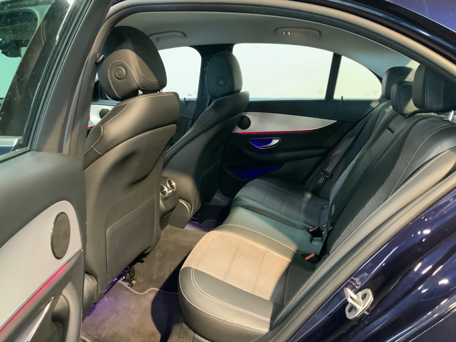 Mercedes-Benz E 300 e (8/8)