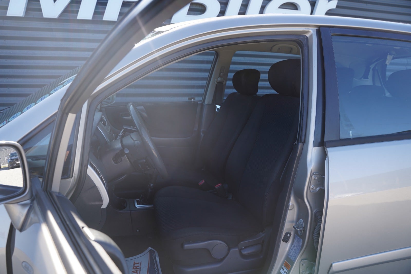 Billede af Suzuki Liana 1,6