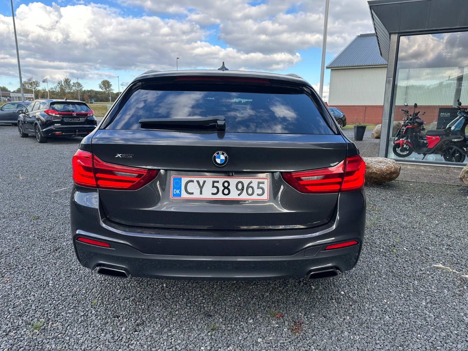 Billede af BMW 530d 3,0 Touring M-Sport xDrive aut.