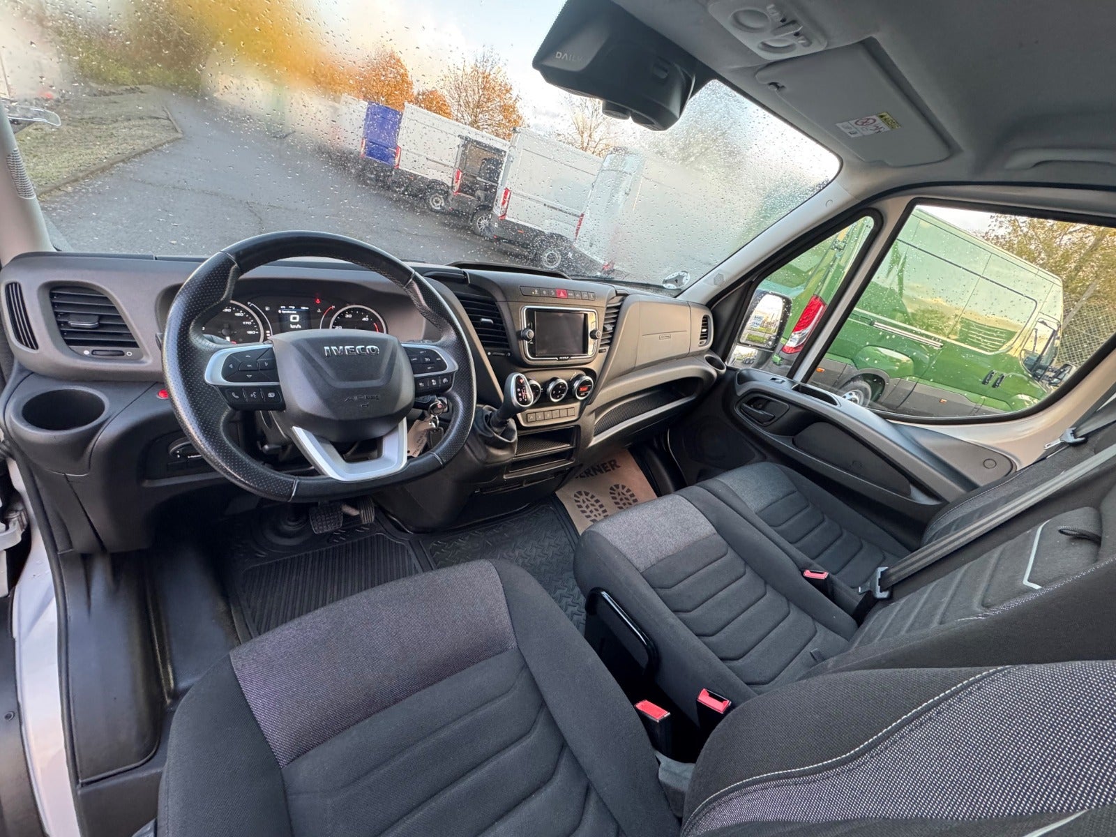 Billede af Iveco Daily 3,0 35S21 12m³ Van AG8