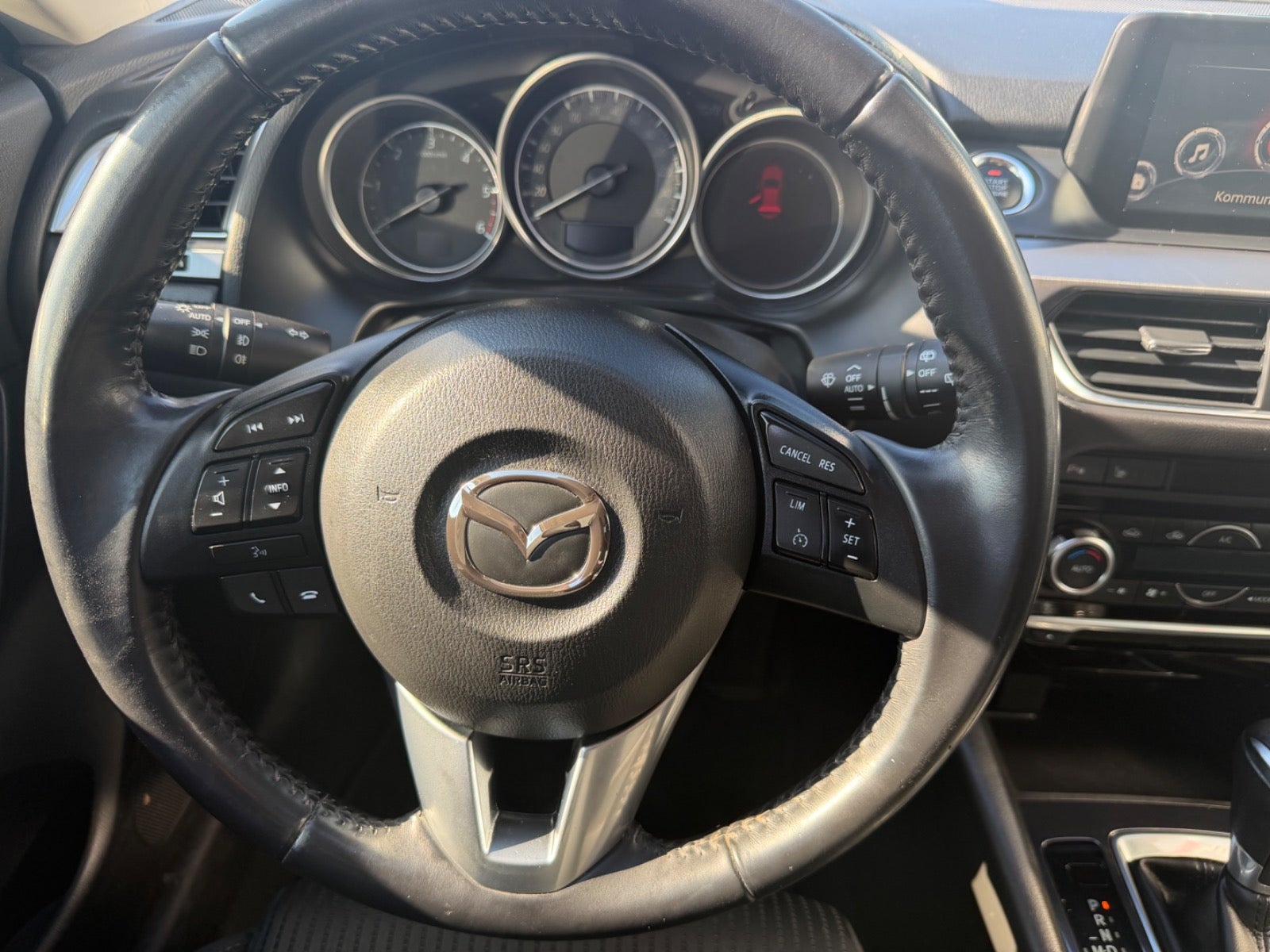 Billede af Mazda 6 2,2 SkyActiv-D 150 Core stc. aut.