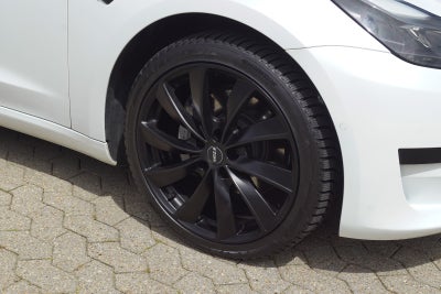 Tesla Model 3 Standard Range+ RWD