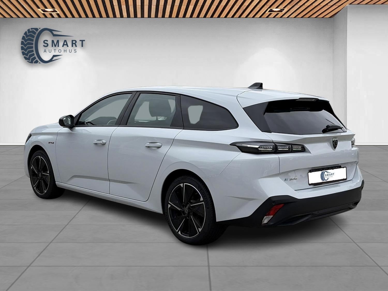 Billede af Peugeot e-308 54 Style SW