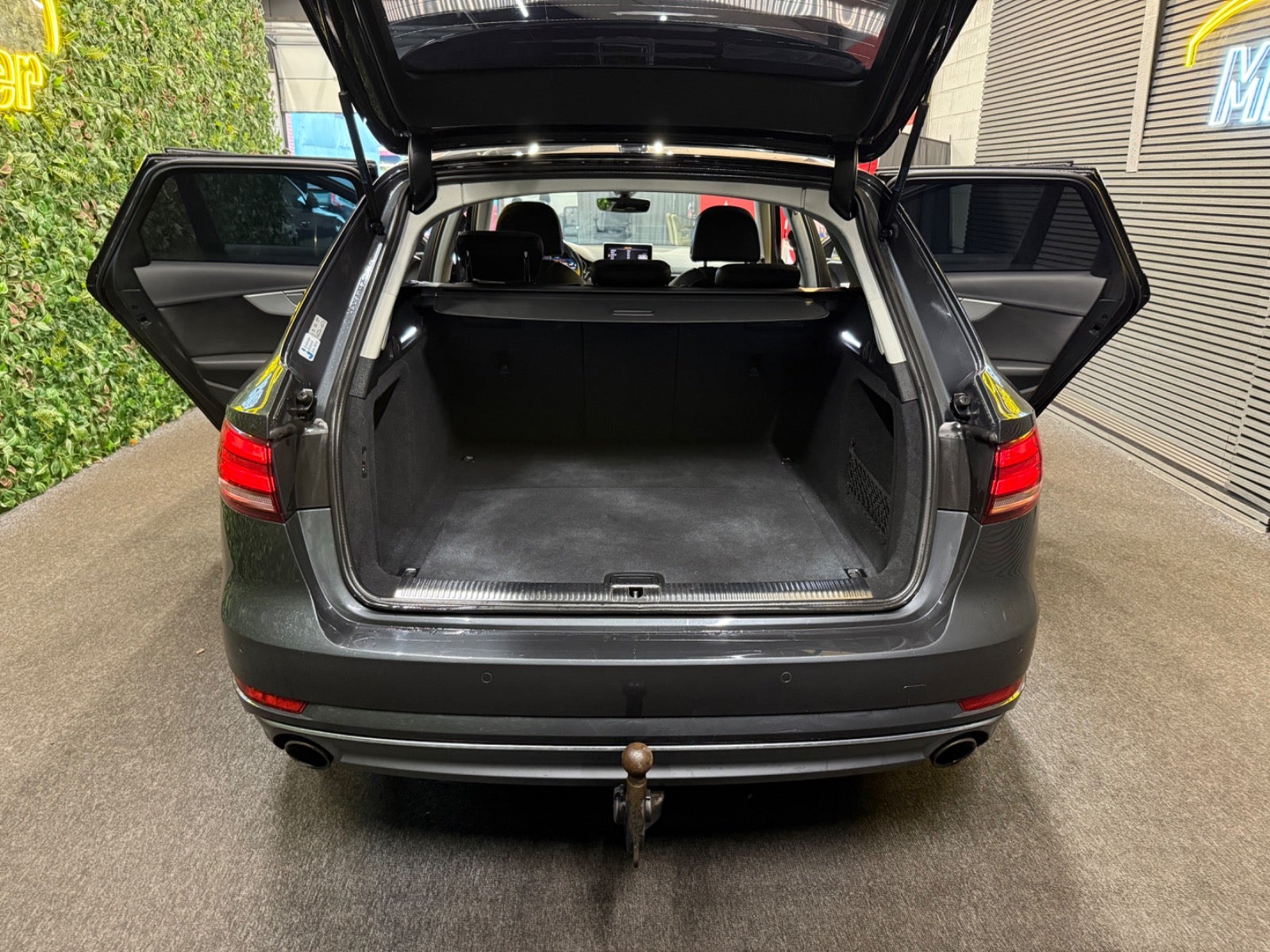 Billede af Audi A4 2,0 TFSi 190 Avant S-tr.