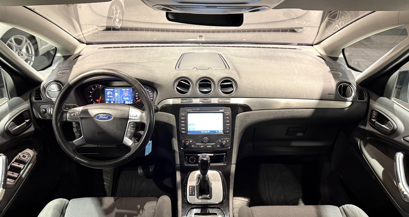 Billede af Ford S-MAX 2,0 SCTi 203 Titanium aut. 7prs