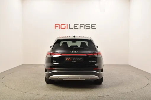 Audi Q4 e-tron S-line quattro