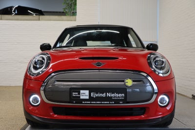 MINI Cooper SE Essential