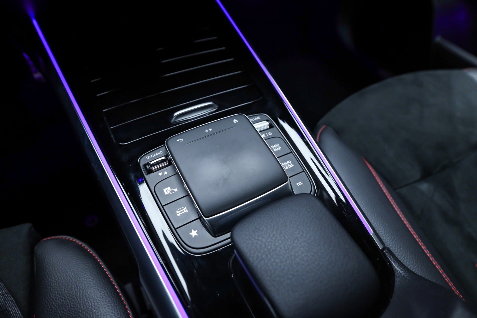 Mercedes-Benz EQB 350