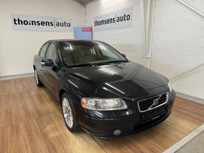 Volvo S60 2,4 140 Momentum aut. 4d