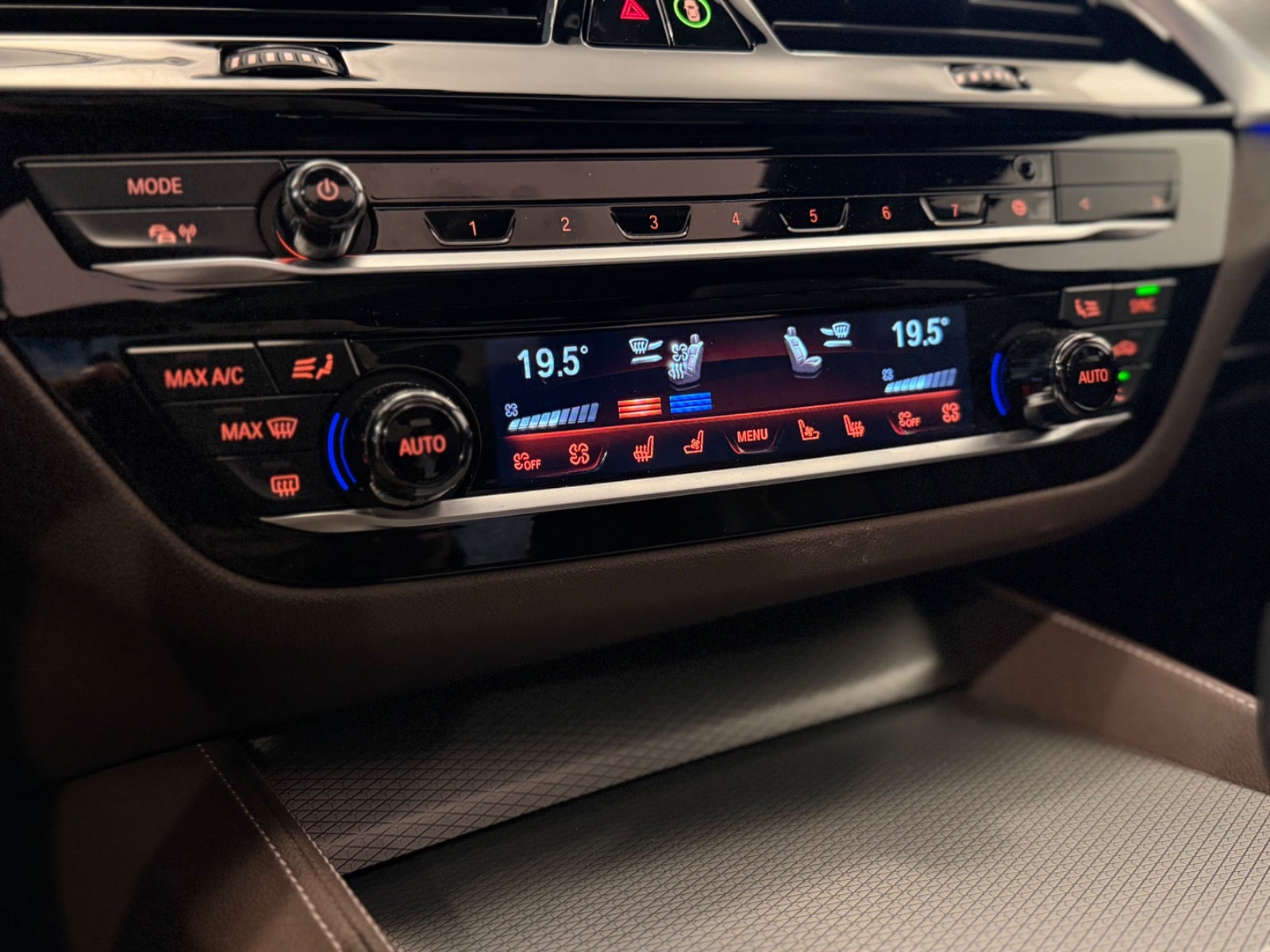 BMW – 540i
